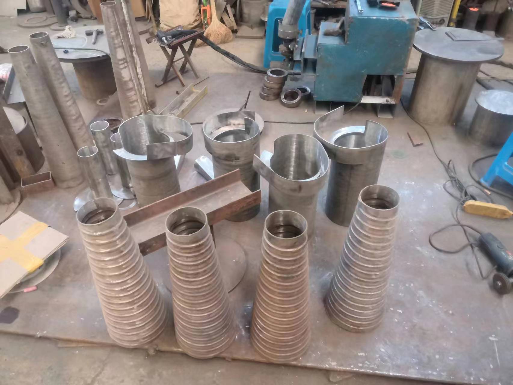 我司為（wéi）客戶定製的（de）除渣器（qì）配件